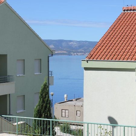 Appartement Toni à Omiš Extérieur photo
