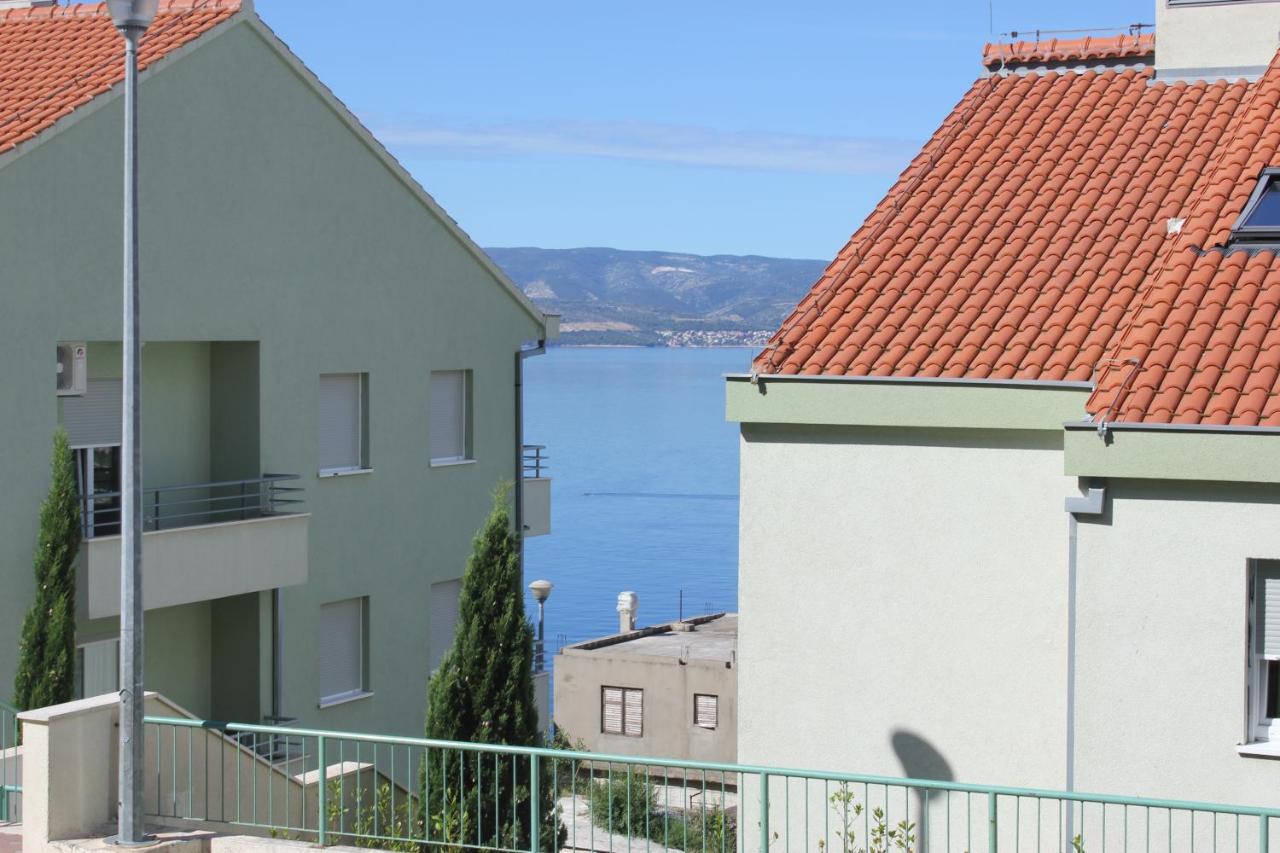 Appartement Toni à Omiš Extérieur photo