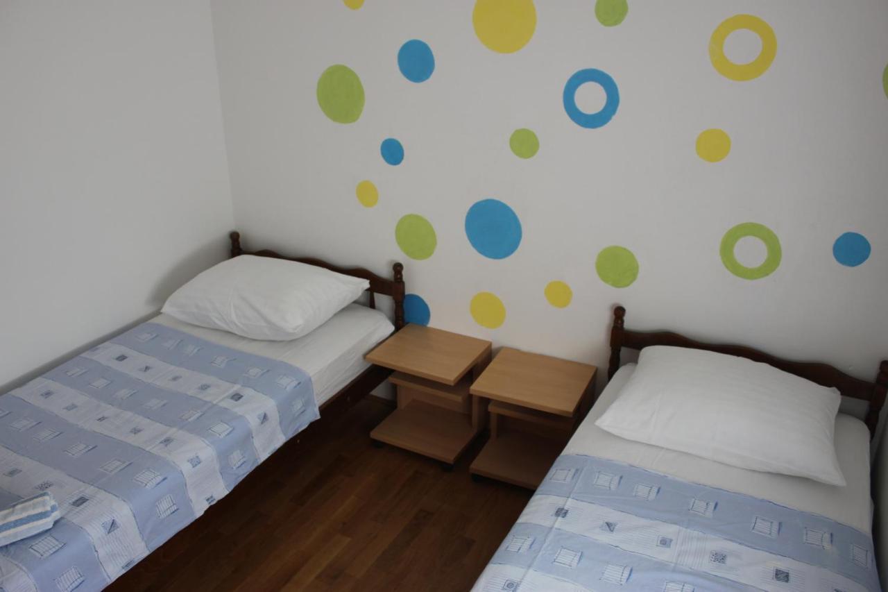 Appartement Toni à Omiš Extérieur photo